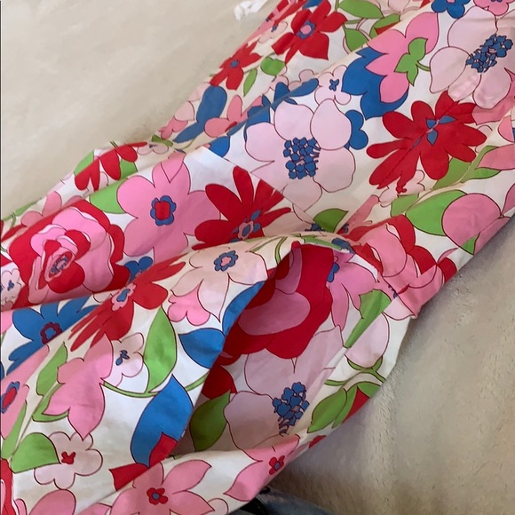 Strapless Floral Dress. - Picture 4 of 5